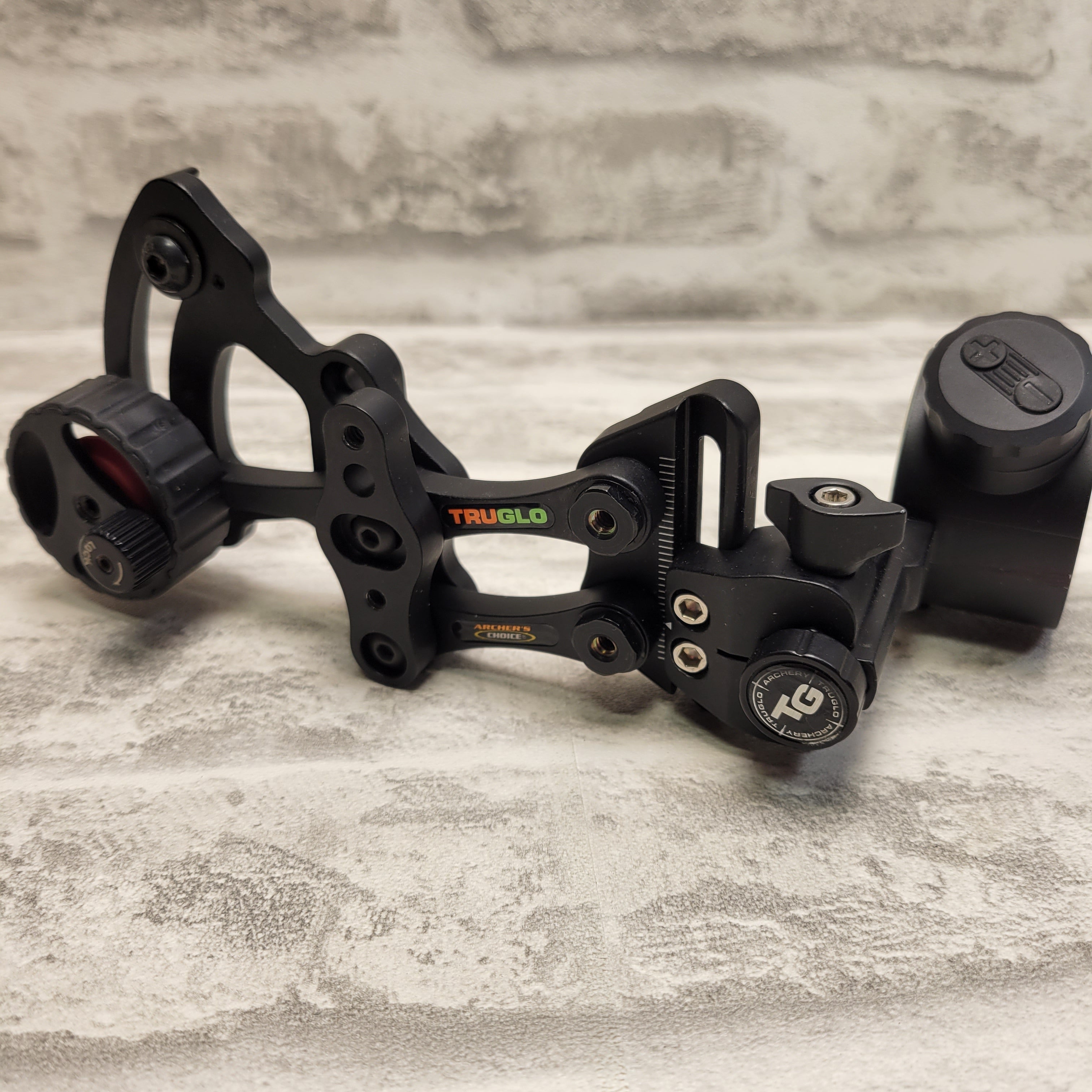 TRUGLO Archer's Choice Range Rover Adjustable Illumination Bow Sight - Black (7568698310894)